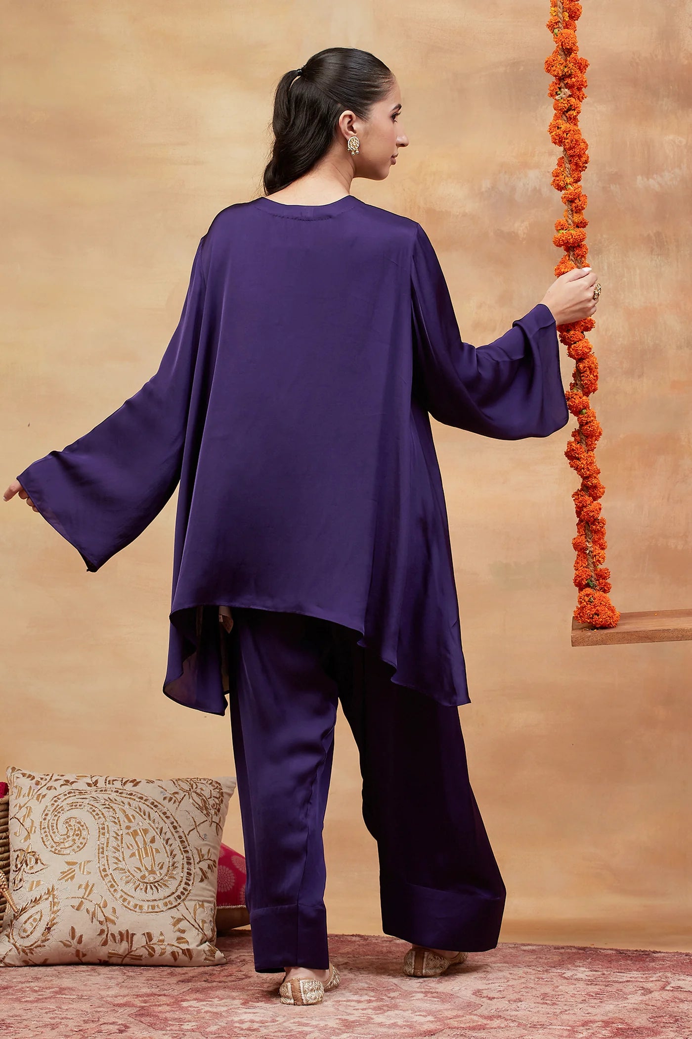 Meer Jamuni Hand Embroidered Banarasi Farshi Set