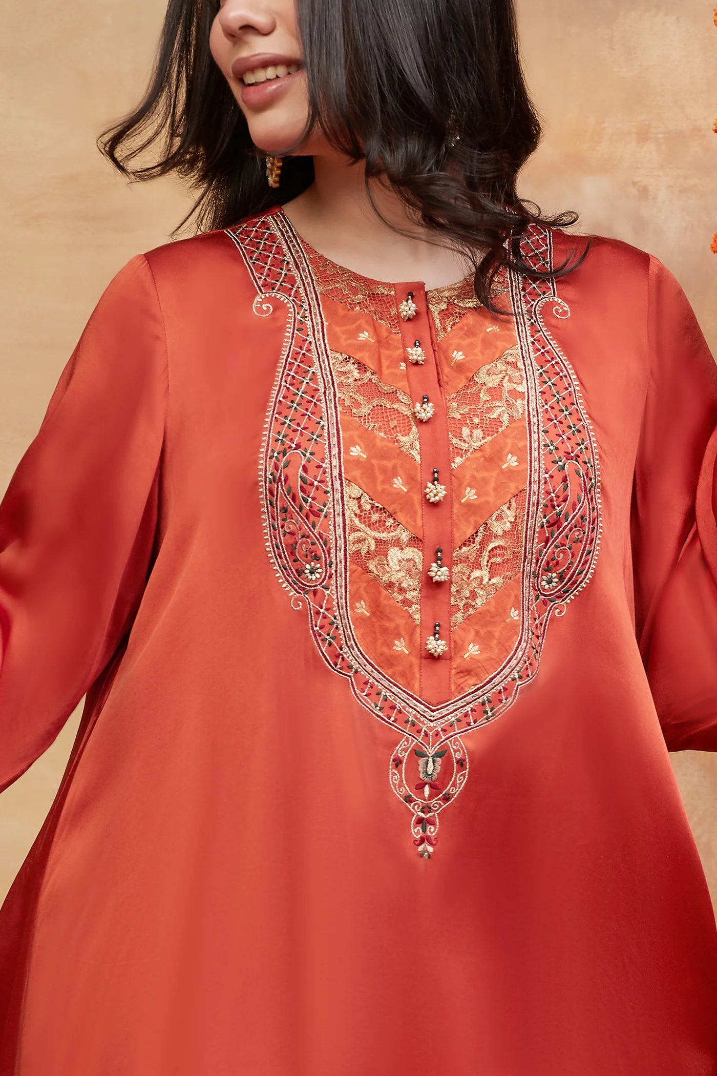 Meer Sindoor Hand Embroidered Banarasi Farshi Set