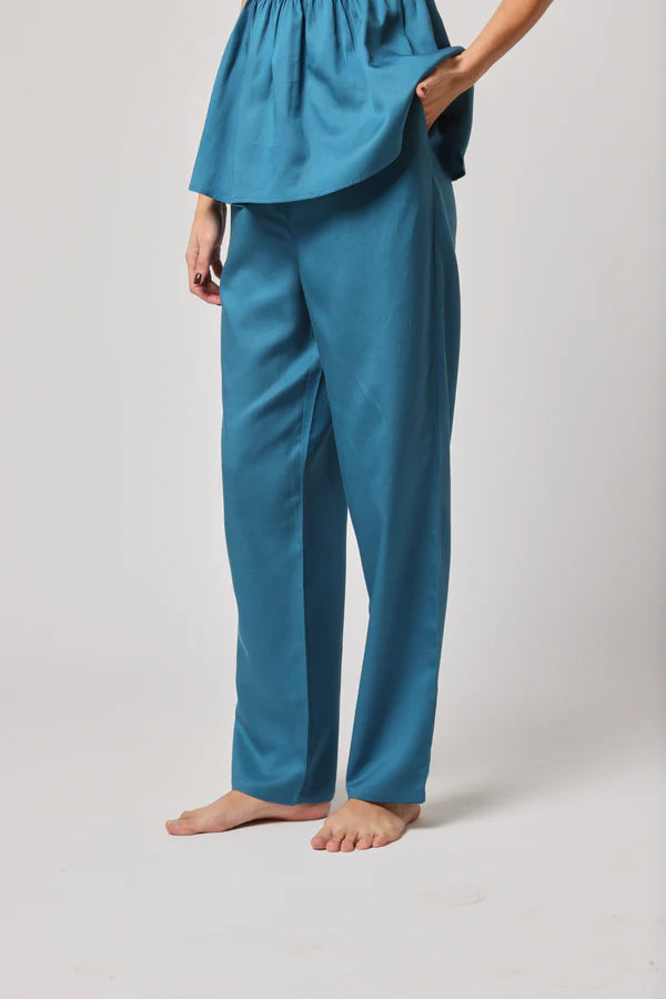 Nad Ki Kahani Pant - A Story of Comfort and Style