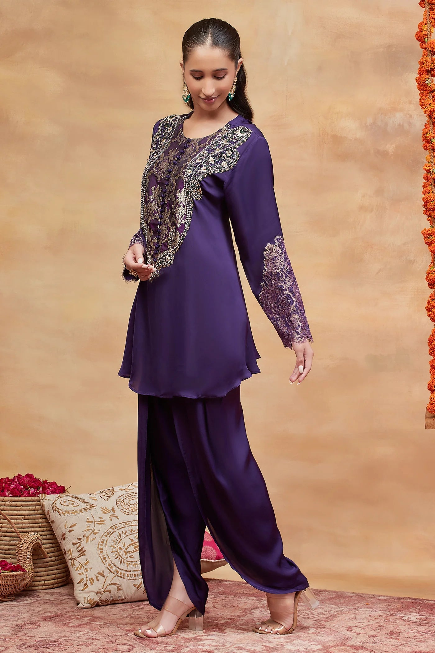 Rewa Jamuni Hand Embroidered Banarasi Dhoti set