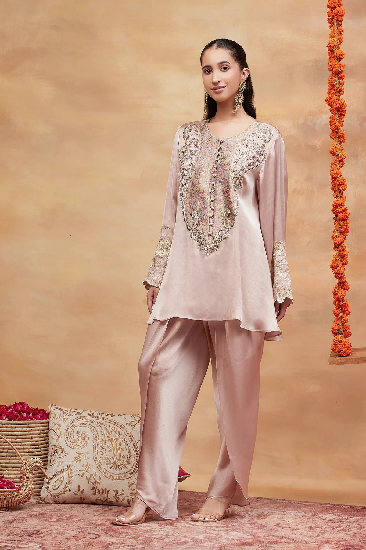 Rewa Kamal Hand Embroidered Banarasi Dhoti Set
