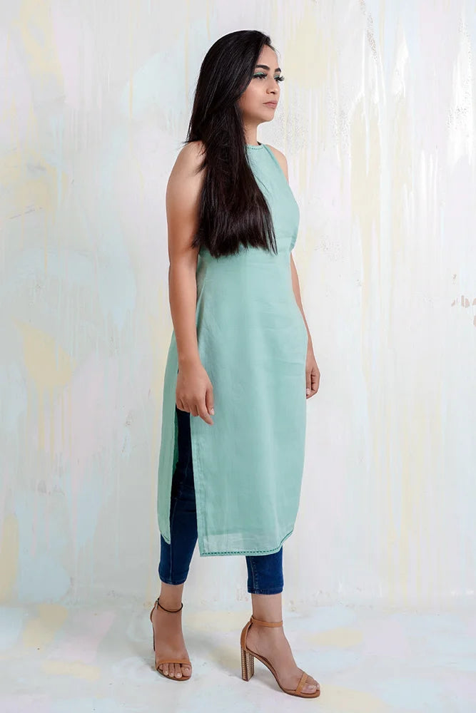 Uri Kurti
