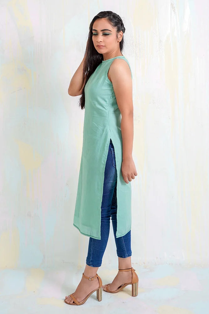 Uri Kurti