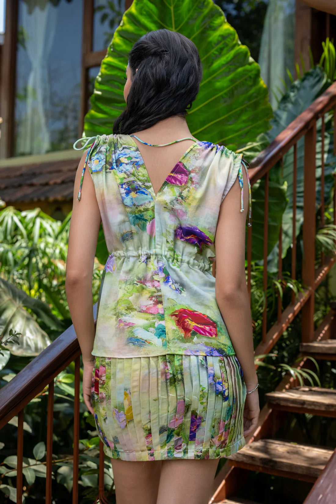 Verdalya Top and Pleated Skirt