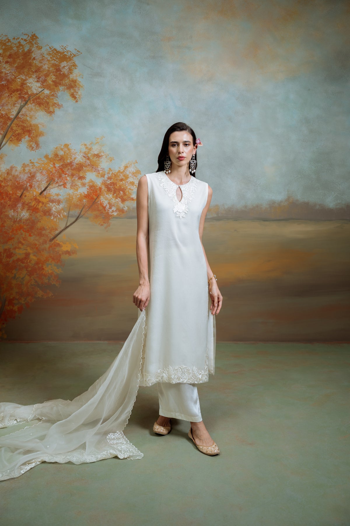 White Organza Kurta With Wide-Legged Pants and Dupatta
