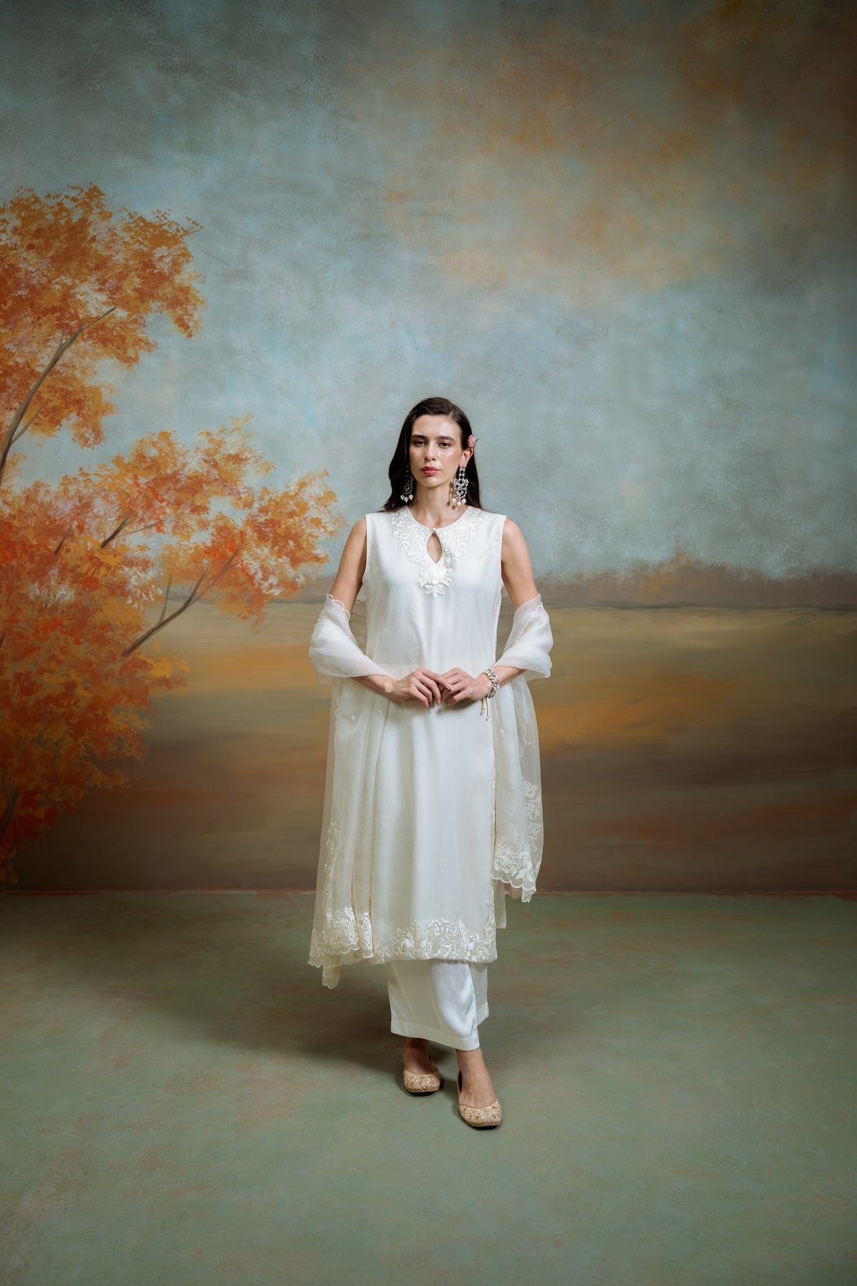 White Organza Kurta With Wide-Legged Pants and Dupatta